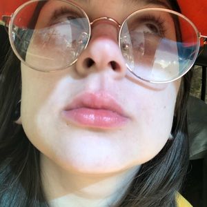 Meet your Posher, Tabitha